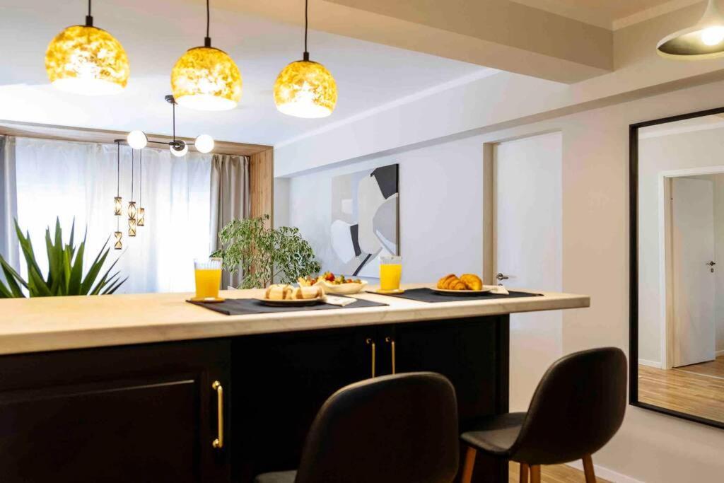 Stunning Views 2Br Intercontinental Flat Διαμέρισμα Βουκουρέστι Εξωτερικό φωτογραφία