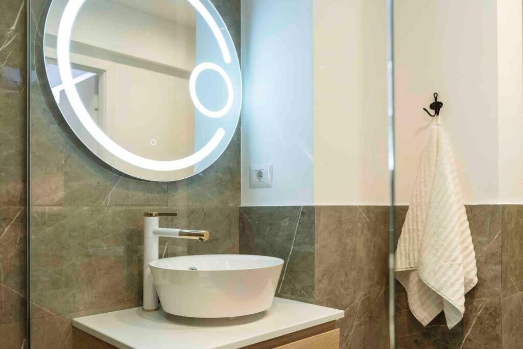 Stunning Views 2Br Intercontinental Flat Διαμέρισμα Βουκουρέστι Εξωτερικό φωτογραφία