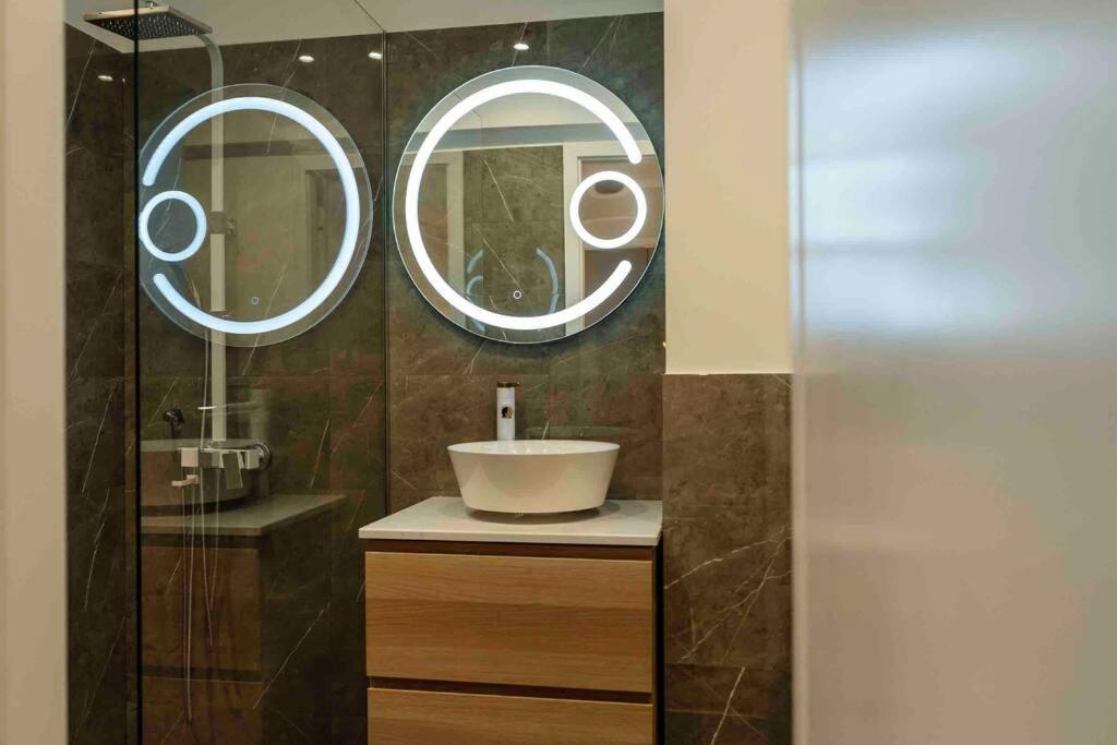Stunning Views 2Br Intercontinental Flat Διαμέρισμα Βουκουρέστι Εξωτερικό φωτογραφία